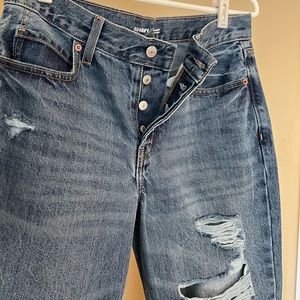 Old Navy High Rise Slouchy Straight Jeans with some distressing on front Size 6